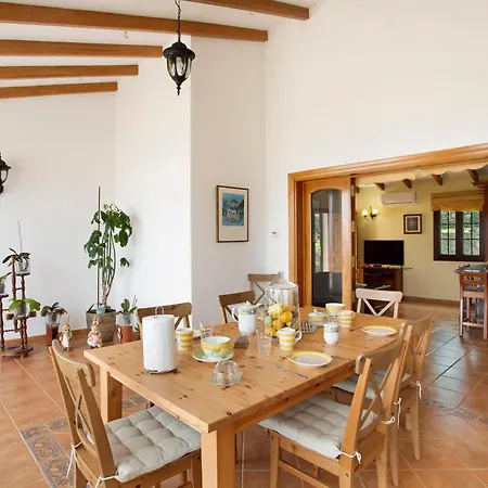 Сasa de vacaciones Casa Lucas Vega de San Mateo